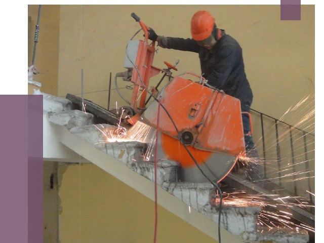 Демонтаж бетонных лестниц в Коврове от 4604 руб. за м2 | ПРОЛЁТ-Квр