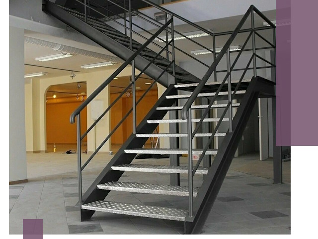 Лестницы для офиса в Коврове: изготовление, монтаж, демонтаж