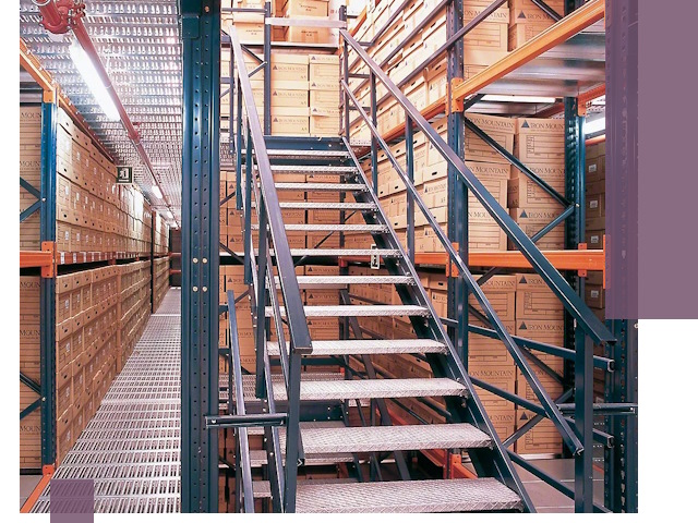 Лестницы складские прочные и безопасные под ключ в Коврове