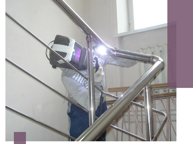 Монтаж перил и ограждений качественно в Коврове