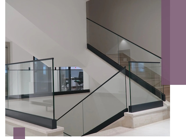 Стеклянные перила премиум-класса с установкой в Коврове