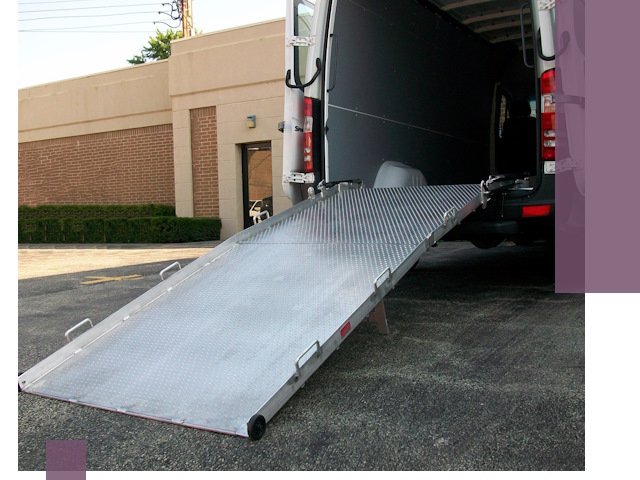 Мобильные пандусы в Коврове — производство, монтаж и аренда